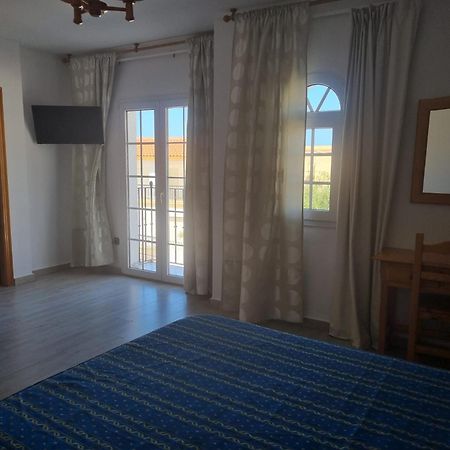 Hostal Calaverde Villaricos Bagian luar foto