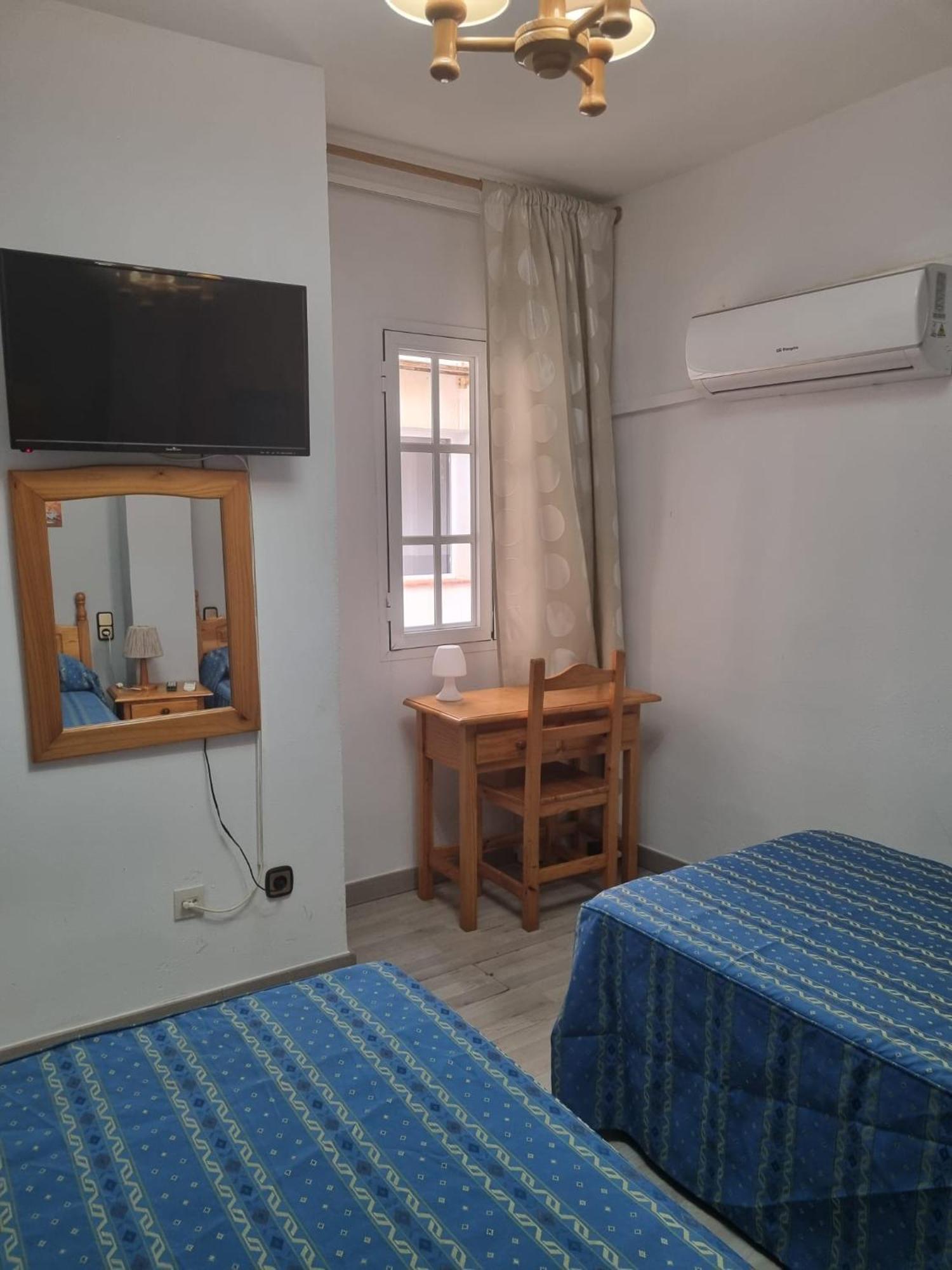 Hostal Calaverde Villaricos Bagian luar foto