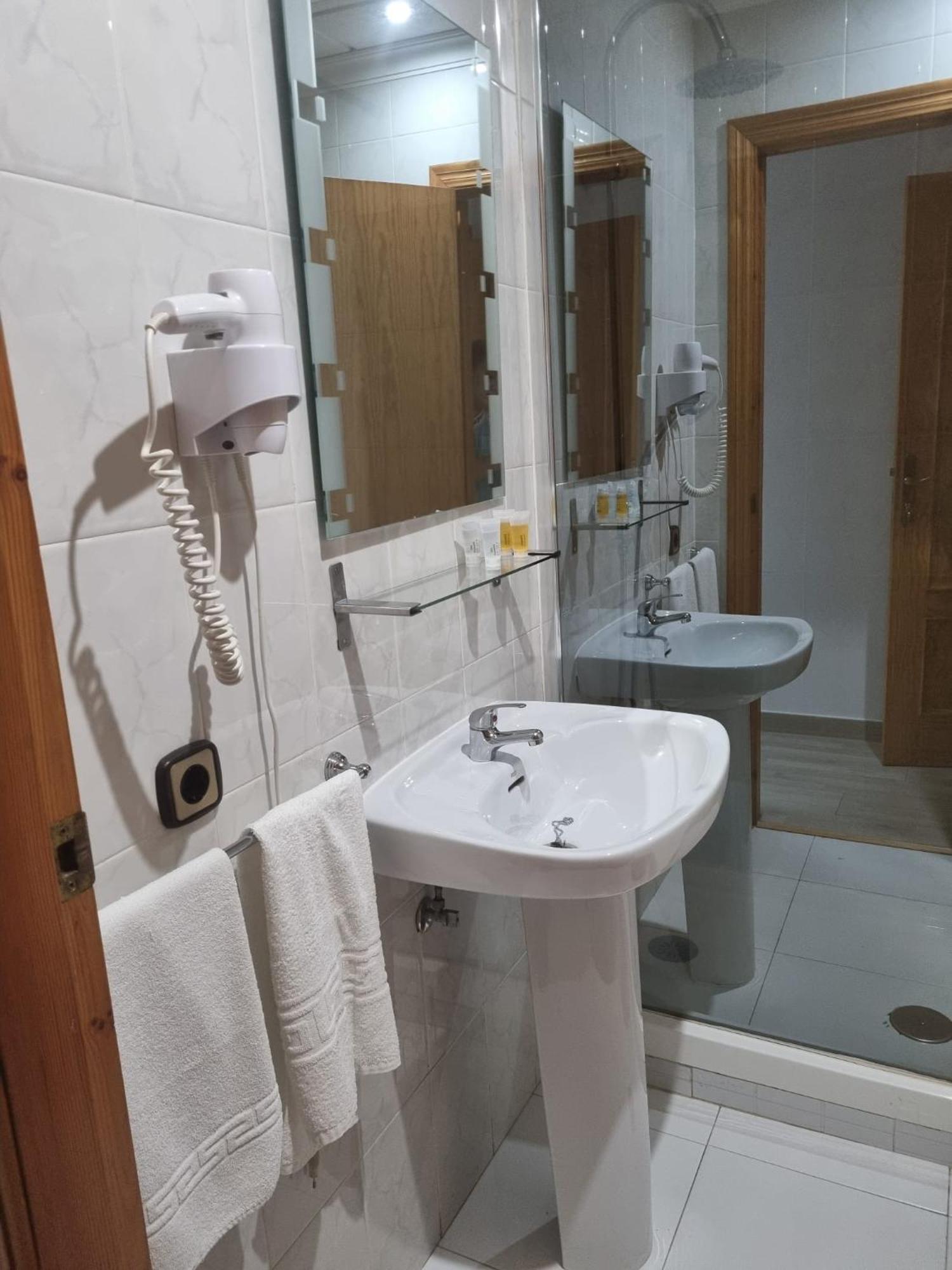 Hostal Calaverde Villaricos Bagian luar foto